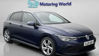 Used VW Golf VII R-line 131 HP (96 kW) 2021 Blue Hatchback