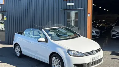 Used VW Golf Cabriolet S 105 HP (77 kW) 2011 White Cabriolet