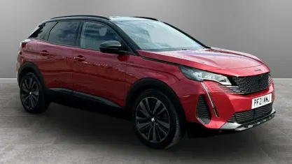 Used Peugeot 3008 Premium 181 HP (133 kW) 2021 SUV
