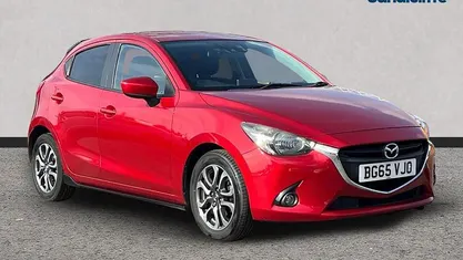 Used Mazda 2 Inclusive 90 HP (66 kW) 2015 Red Hatchback