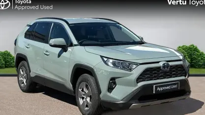 Usado Toyota RAV4 218 HP (160 kW) 2022 SUV
