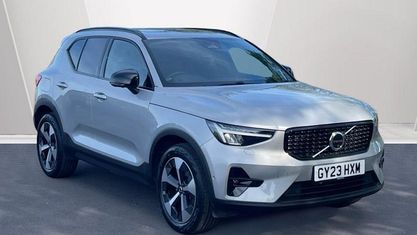 Begagnad Volvo XC40 Ultimate 197 HK (144 kW) 2023 SUV