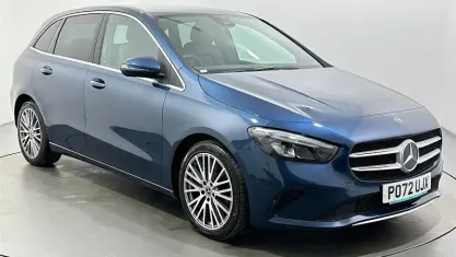 Begagnad Mercedes B200 Executive 163 HK (119 kW) 2022 Blå Minibuss