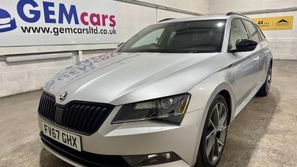 Używany Skoda Superb SportLine 190 KM (139 kW) 2017 Srebrny Kombi