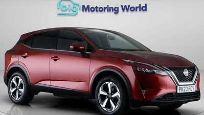 Used Nissan Qashqai N-Connecta 140 HP (102 kW) 2023 Red SUV