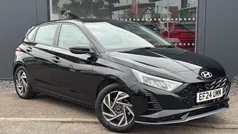 Black Used 2024 Hyundai i20 Advanced Hatchback | £16,070 (Fair price)