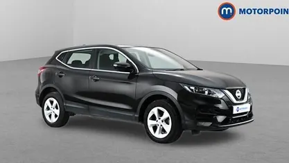 Begagnad Nissan Qashqai Acenta Premium 140 HK (102 kW) 2020 Svart SUV