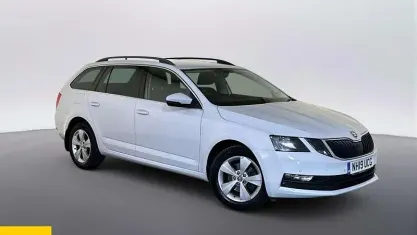 Used Skoda Octavia SE Technology 116 HP (85 kW) 2019 White Estate