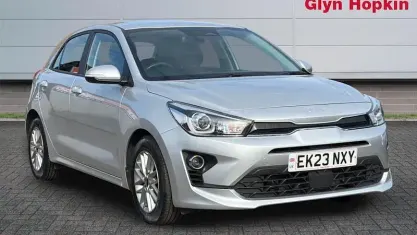Used Kia Rio 84 HP (61 kW) 2023 Silver Hatchback