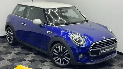 Used Mini Cooper Hatch 136 HP (100 kW) 2018 Blue Hatchback