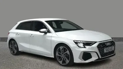 Used Audi S3 Sportback Comfort 310 HP (228 kW) 2021 White Hatchback