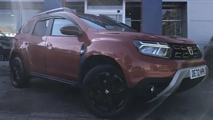 Orange Used 2022 Dacia Duster Extreme SUV | £14,495 (Fair price)