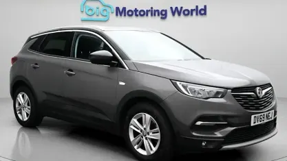 Używany Vauxhall Grandland X Business Edition 131 KM (96 kW) 2021 SUV