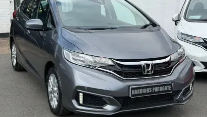 Used Honda Jazz SE 102 HP (75 kW) 2018 Grey Hatchback