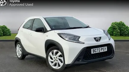 Used Toyota Aygo X PURE 72 HP (52 kW) 2025 SUV