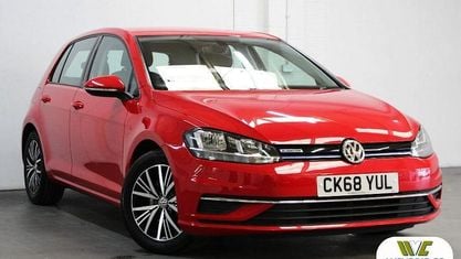 Usado VW Golf VII SE 131 CV (96 kW) 2018 Rojo Utilitario