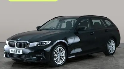 Used BMW 330e Comfort Edition 292 HP (214 kW) 2022 Black Estate