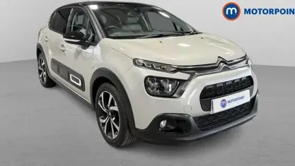 Used Citroën C3 PureTech 83 HP (61 kW) 2024 Beige Hatchback