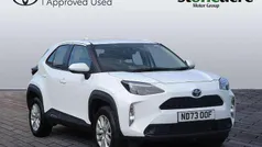 White Used 2023 Toyota Yaris Cross SUV | £20,750 (Fair price)