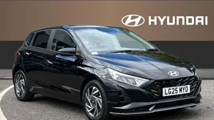 Usado Hyundai i20 Advanced 101 HP (74 kW) 2025 Preto Citadino
