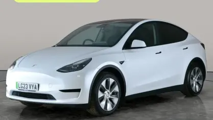 Usado Tesla Model Y RWD 219 kW (299 HP) 2024 SUV