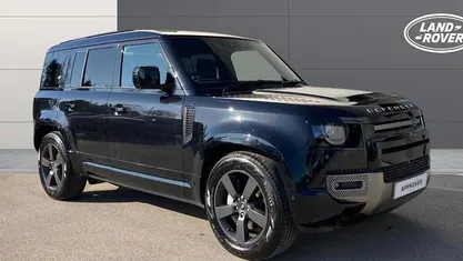 Used Land Rover Defender HSE Dynamic 300 HP (220 kW) 2024 SUV