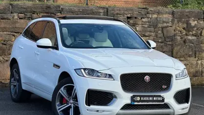 Used Jaguar F-Pace S 300 HP (220 kW) 2018 White SUV
