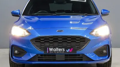 Used Ford Focus ST-Line X 125 HP (91 kW) 2019 Blue Hatchback