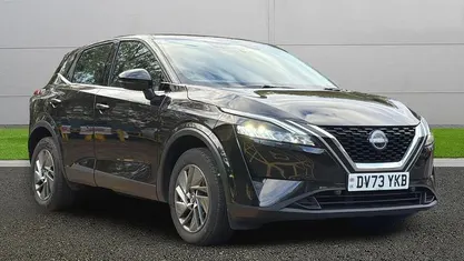 Black Used 2023 Nissan Qashqai Acenta Premium SUV | £14,999 (Fair price)