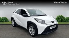 White Used 2023 Toyota Aygo PURE Hatchback | £11,508 (Fair price)