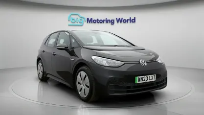 Usado VW ID.3 Pro 106 kW (145 HP) 2022 Cinzento Citadino