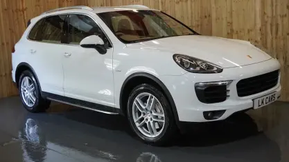 Used Porsche Cayenne 385 HP (283 kW) 2017 SUV