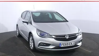 Used Vauxhall Astra Design Edition 110 HP (80 kW) 2019 Hatchback