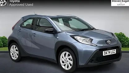 Used Toyota Aygo X PURE 72 HP (52 kW) 2025 SUV