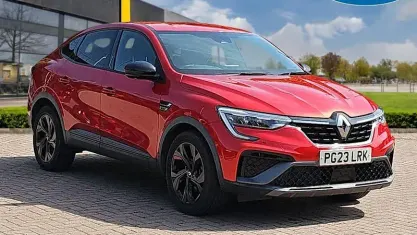 Used Renault Arkana R.S. 145 HP (106 kW) 2022 Red  SUV