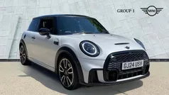 White Used 2024 Mini Cooper S Comfort Hatchback | £24,995 (Fair price)