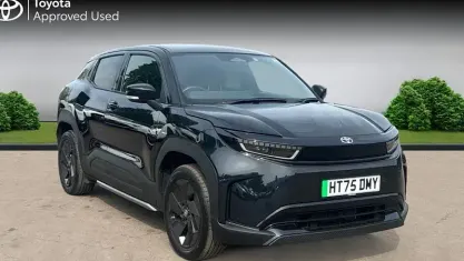 Usado Toyota Urban Cruiser Design 127 kW (174 CV) 2026 Negro SUV