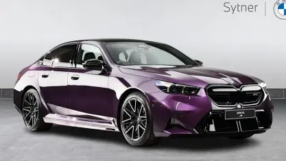 Ny BMW M5 727 HK (534 kW) 2026 Sedan