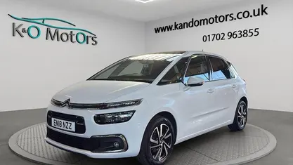 White Used 2017 Citroën C4 Picasso Flair MPV | £11,000 (Fair price)
