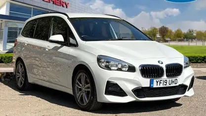 Used BMW 218 M Sport 140 HP (102 kW) 2019 White Estate
