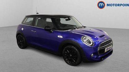 Używany Mini Cooper S Classic 192 KM (141 kW) 2019 Niebieski Hatchback