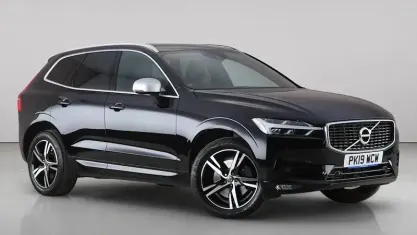 Used Volvo XC60 R-Design 250 HP (183 kW) 2019 Black SUV
