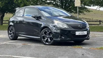 Usado Vauxhall Corsa 192 HP (141 kW) 2014 Citadino