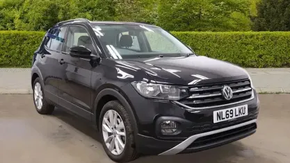 Begagnad VW T-Cross SE 95 HK (69 kW) 2019 Svart SUV
