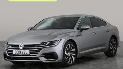Used VW Arteon R-line 150 HP (110 kW) 2019 Hatchback