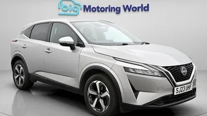 Begagnad Nissan Qashqai N-Connecta 140 HK (102 kW) 2023 Silver SUV