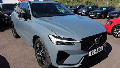 Used Volvo XC60 R-Design 340 HP (250 kW) 2021 SUV