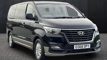 Used Hyundai I800 SE 170 HP (125 kW) 2018 Black MPV