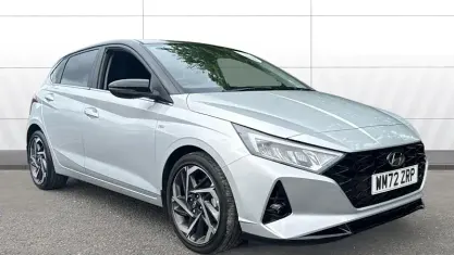 Begagnad Hyundai i20 Ultimate 101 HK (74 kW) 2023 Halvkombi