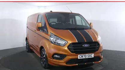 Used Ford Transit Custom Sport 185 HP (136 kW) 2019 Van